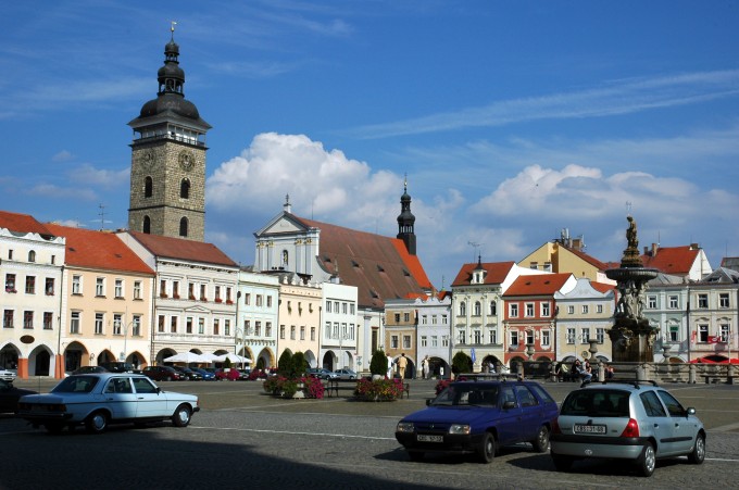 This view is taken in front of the town hall, it portrays the whole town centre perfectly